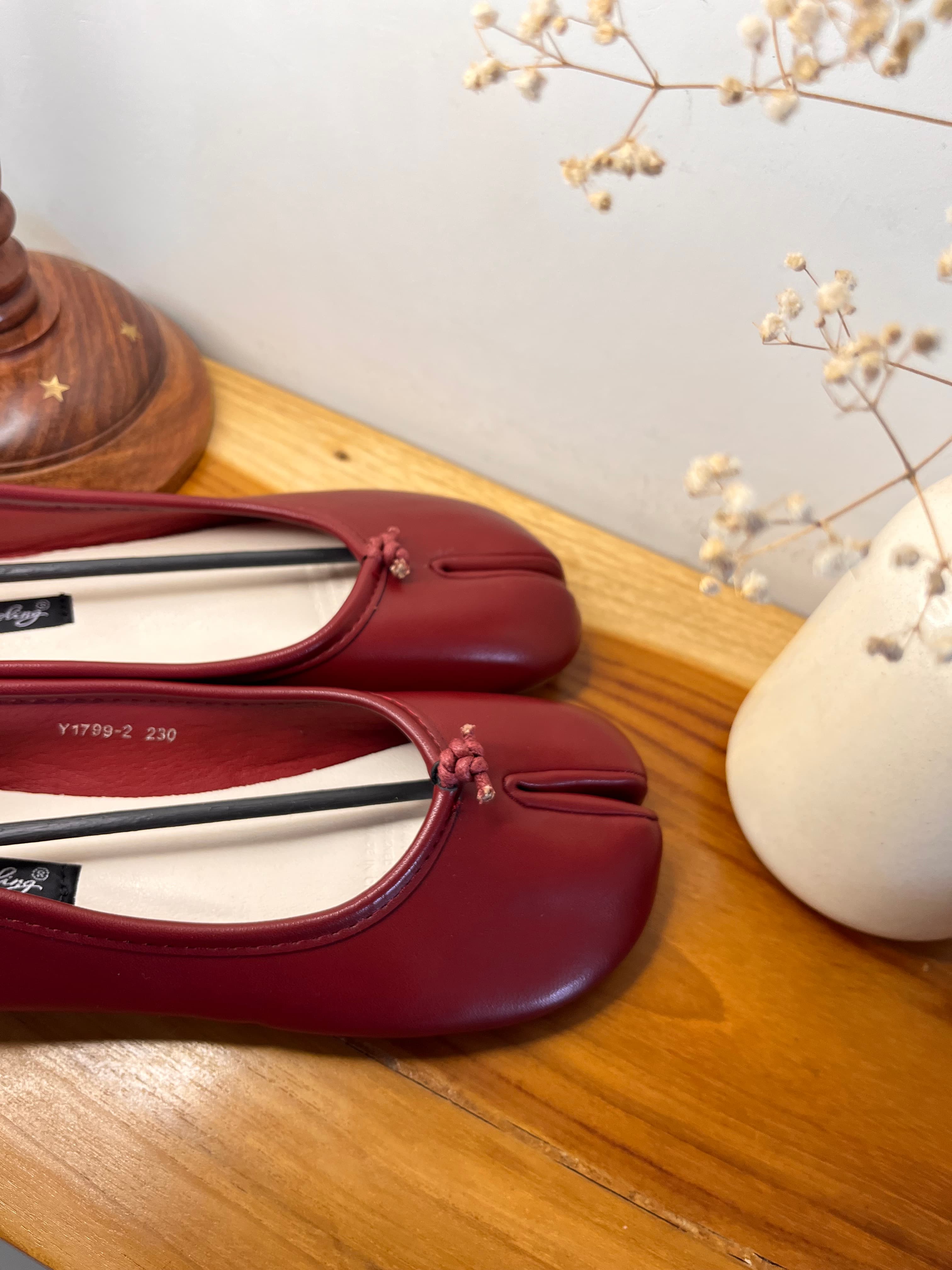 Happy feeling Flats